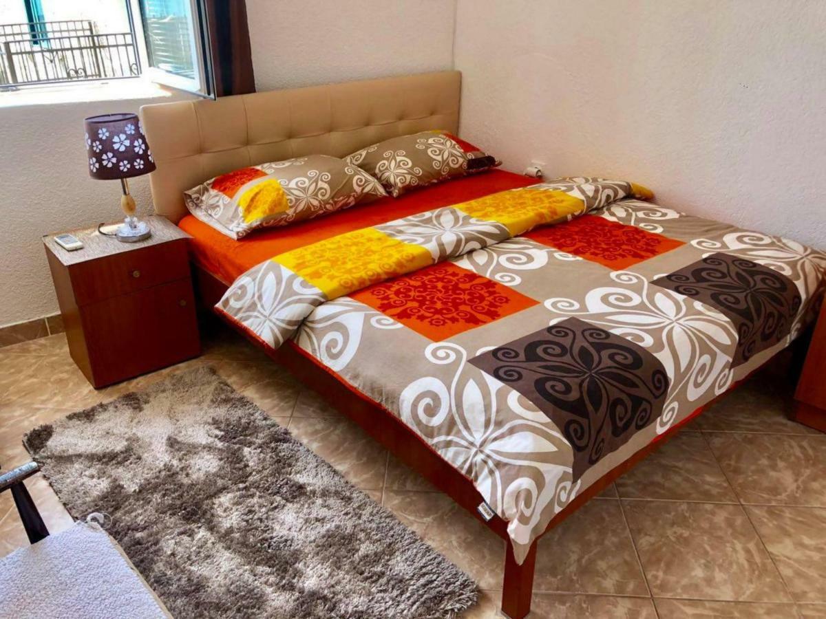 Zuto Ulcinj